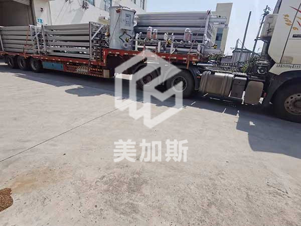 總包-工業(yè)氣體氣化站-600方整站設(shè)備.jpg